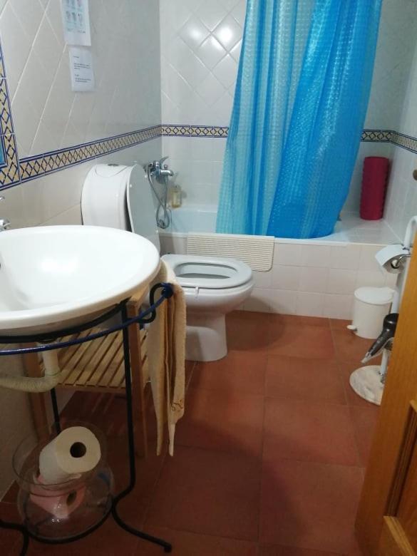 Quartos Fraternidade Santarém エクステリア 写真